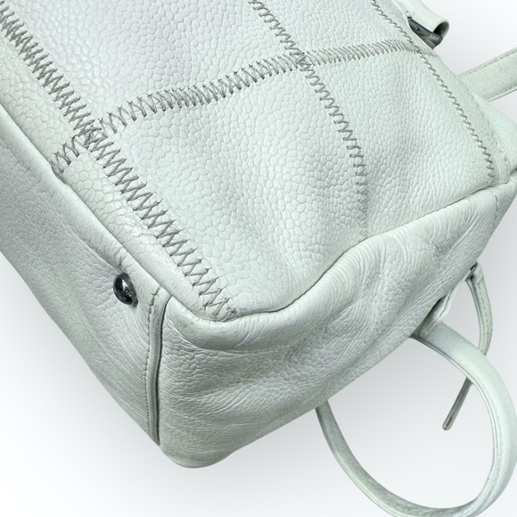 CHANEL 2003/04 Coco Bar Caviar Quilted Leather LAX Bowler/Shoulder Bag, Ivory - Picture 7 of 16